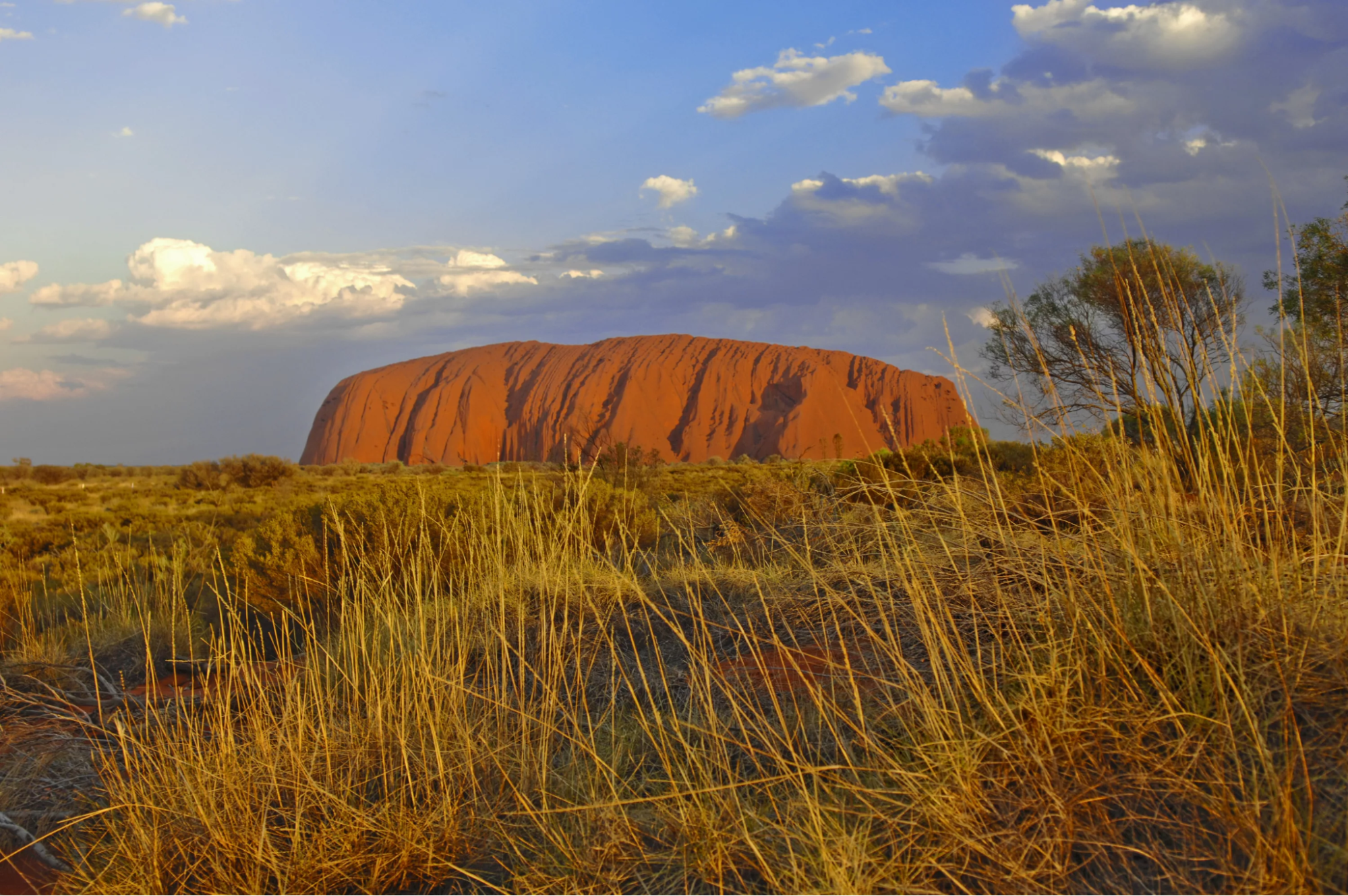 4icege | Explore Uluru: A Comprehensive Two-Day Tour Guide to Australia's Red Center